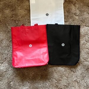 Lululemon  set of 3 reusable shopping totes